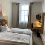 Zum Alten Fährhaus 3*