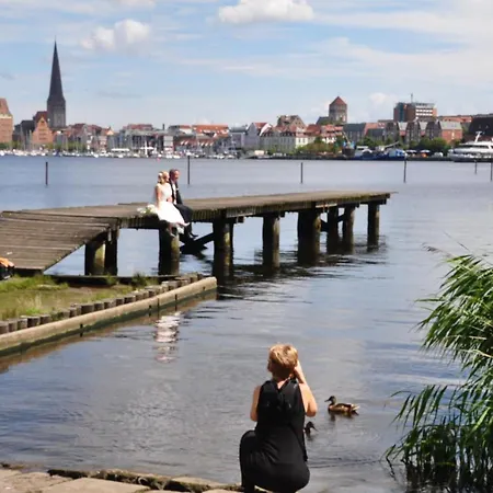 Zum Alten Faehrhaus ロストック