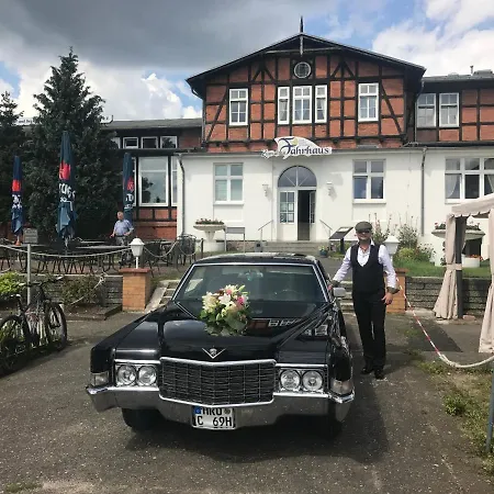 Zum Alten Faehrhaus 3* Rostock