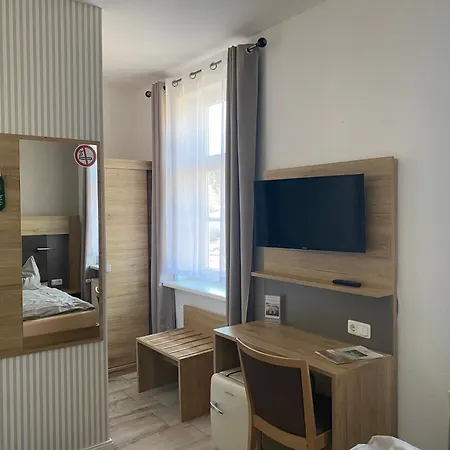 Zum Alten Faehrhaus 3*