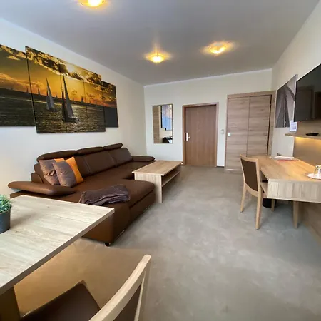 Zum Alten Faehrhaus 3* Rostock