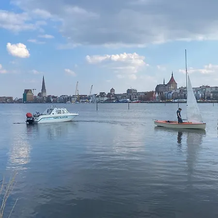 ゲストハウス Zum Alten Faehrhaus 3*