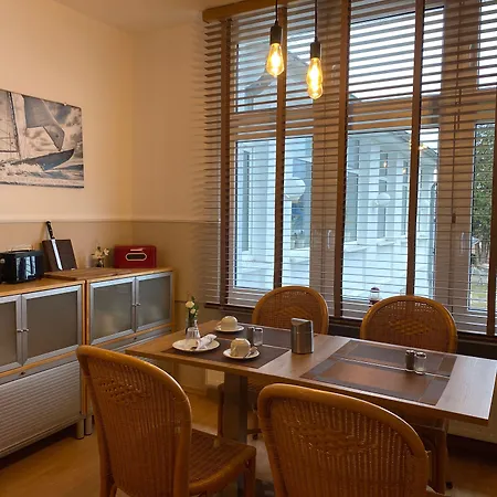 Zum Alten Faehrhaus ゲストハウス