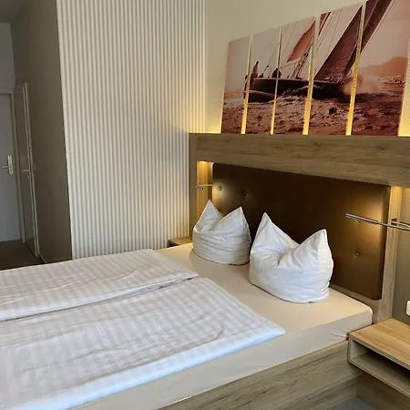 Zum Alten Faehrhaus ゲストハウス