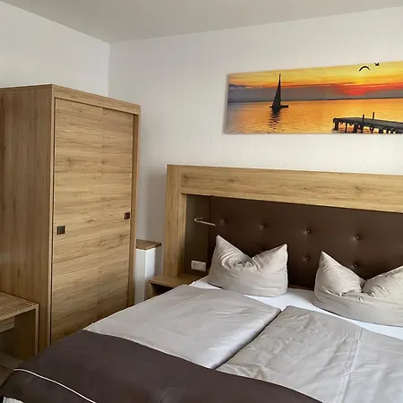 Zum Alten Faehrhaus 3* Rostock